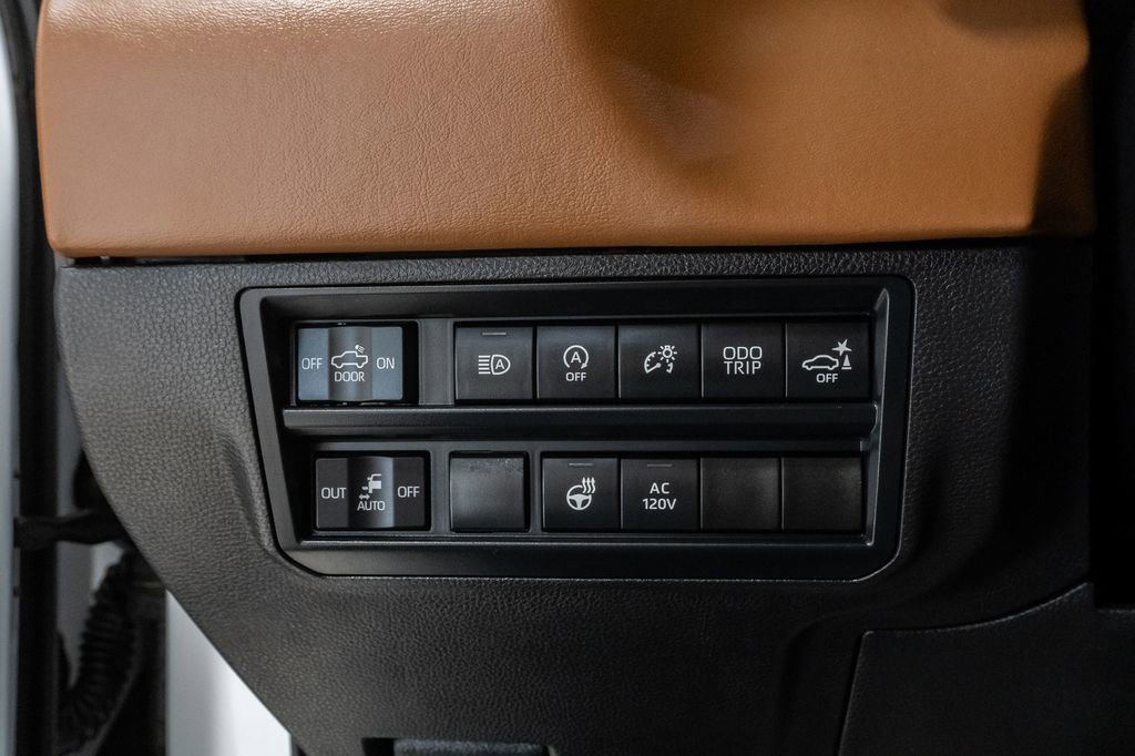 Used 2026 Toyota Tundra 1794 Edition AWD/4WD image 18