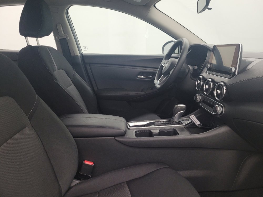 Used 2025 Nissan Sentra SV FWD image 21