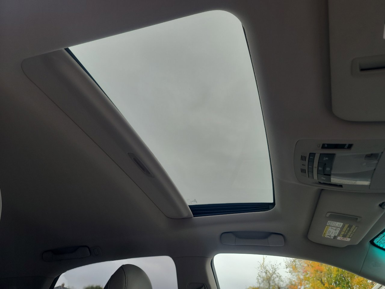 Used 2011 Lexus RX 350 AWD image 21