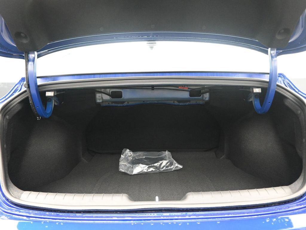 New 2026 Hyundai Elantra Blue image 30