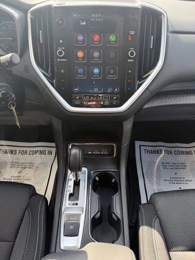 Used 2023 Subaru Ascent Premium AWD/4WD image 19