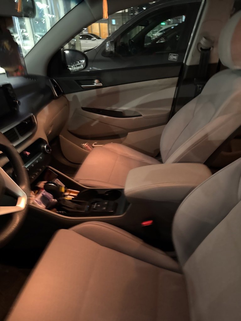 Used 2020 Hyundai Tucson SE image 6