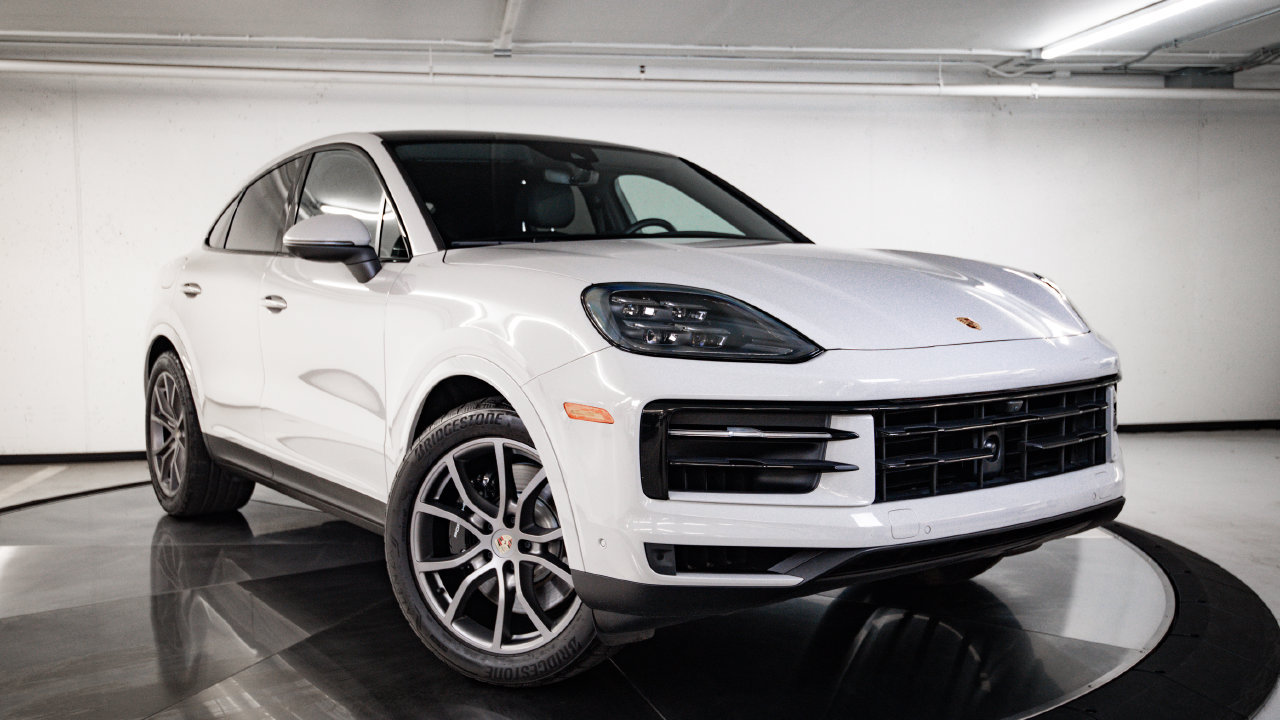 Certified 2024 Porsche Cayenne S AWD/4WD image 9