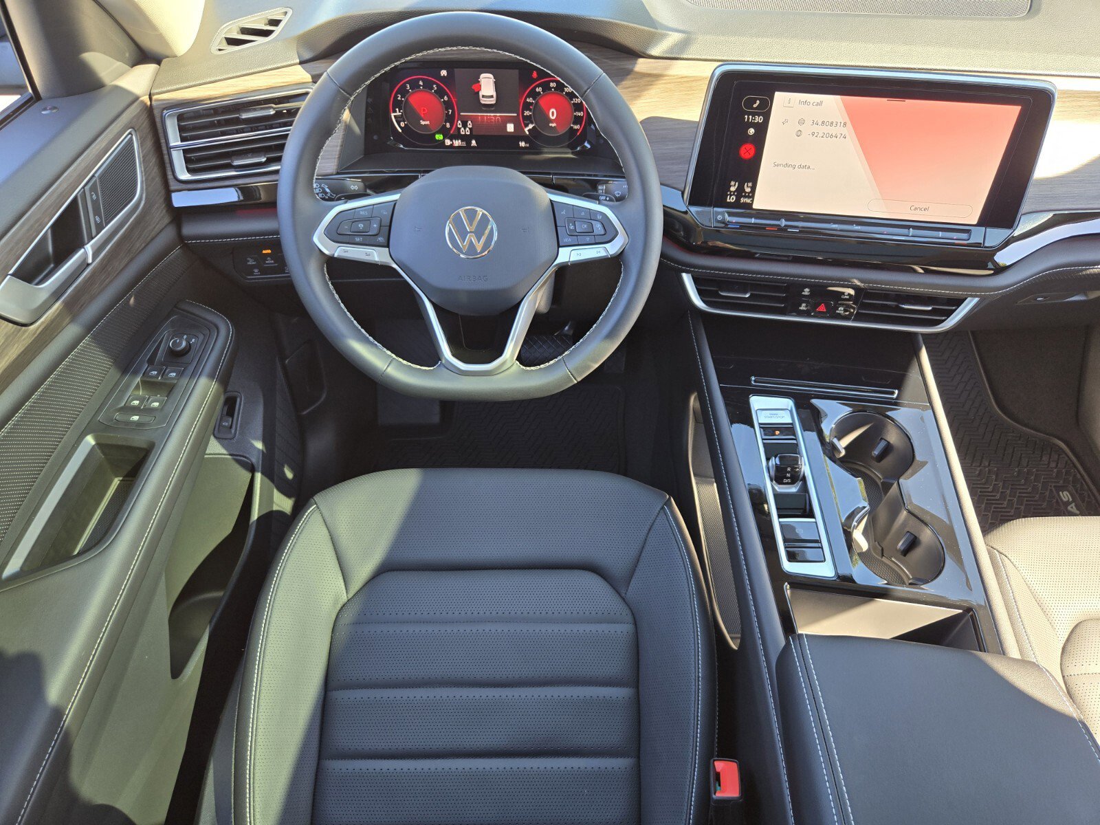 New 2026 Volkswagen Atlas SEL image 9
