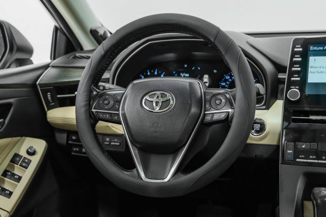 Used 2019 Toyota Avalon XLE w/ Moonroof Package image 15