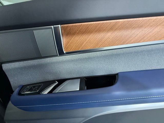 New 2026 Cadillac Vistiq Premium Luxury image 29