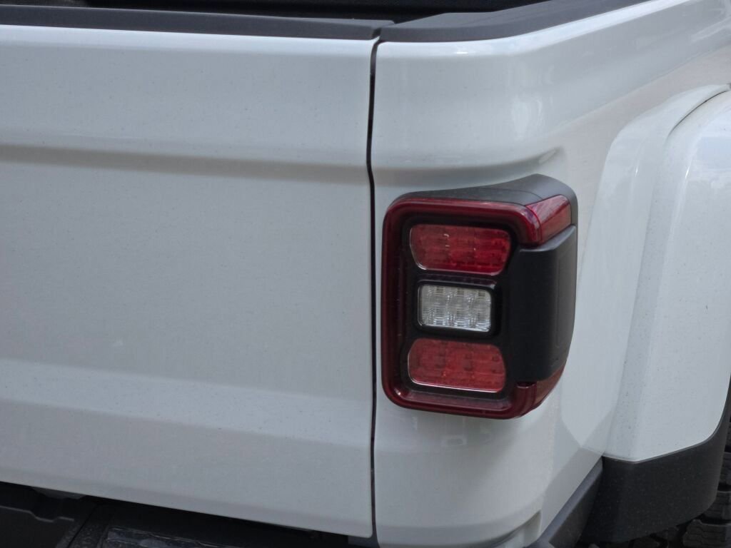 New 2026 Jeep Gladiator Rubicon AWD/4WD image 10