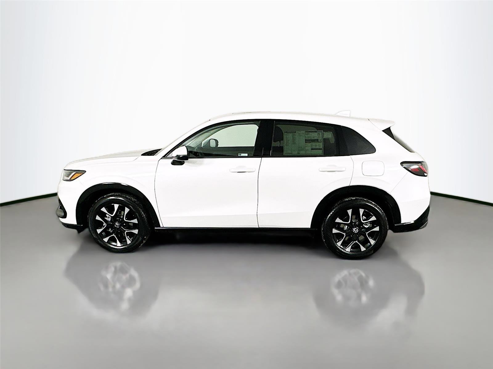 New 2026 Honda HR-V EX-L image 4