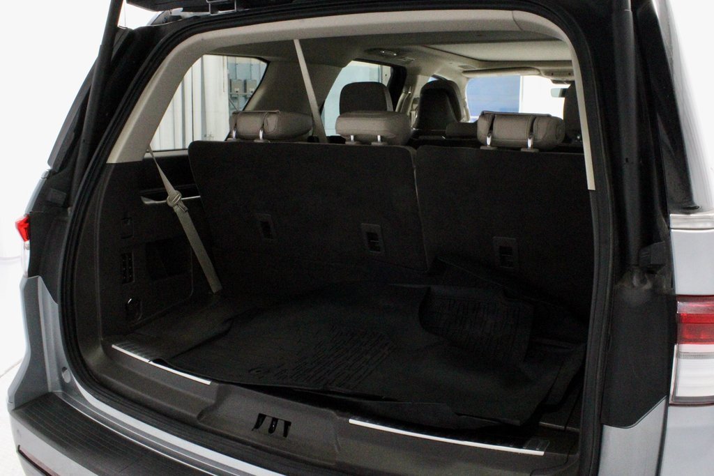 Used 2023 Lincoln Navigator Reserve w/ Equipment Group 201A image 16