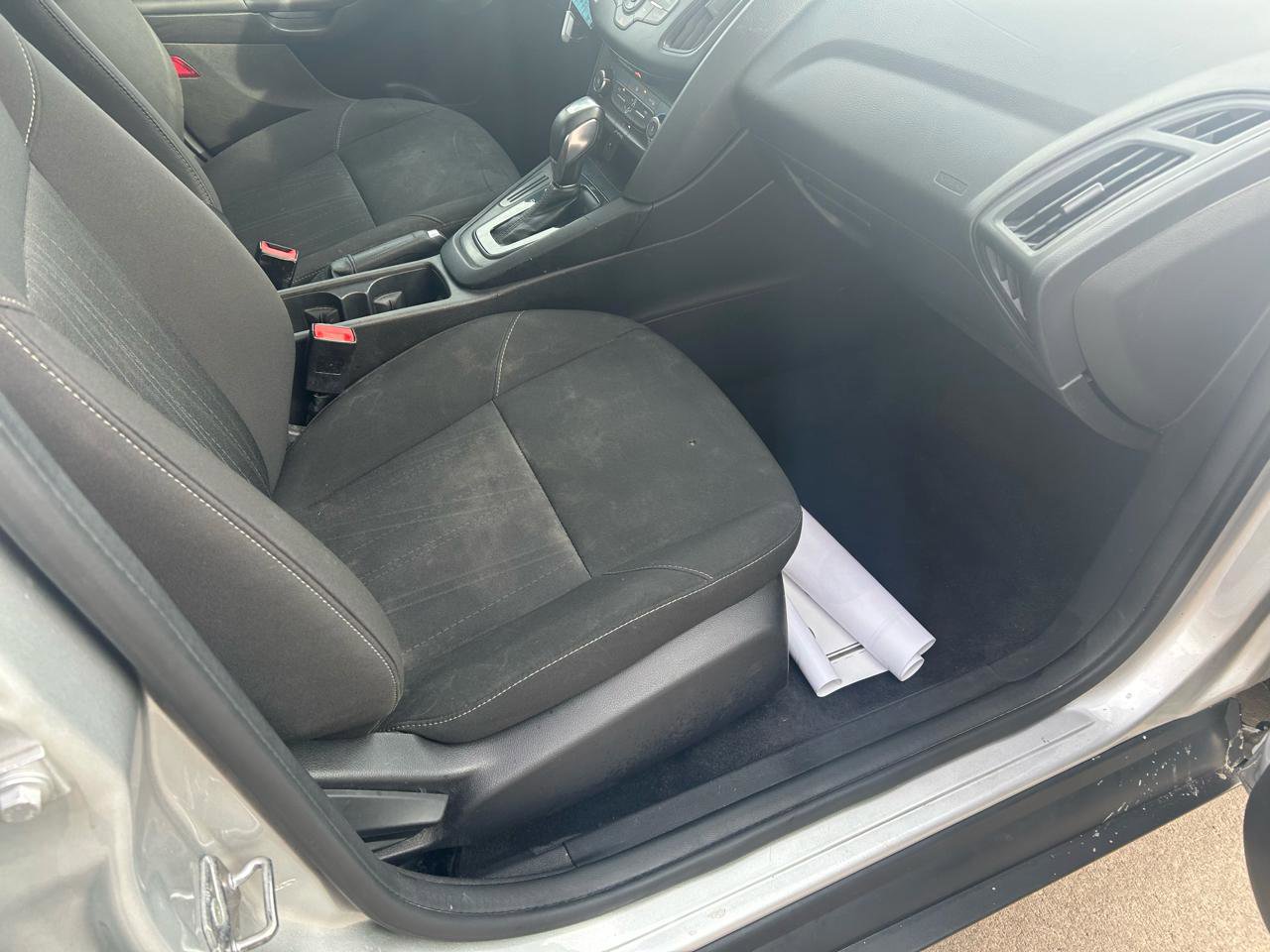 Used 2016 Ford Focus SE image 12