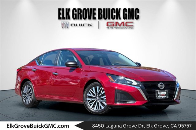 Used 2025 Nissan Altima 2.5 SV