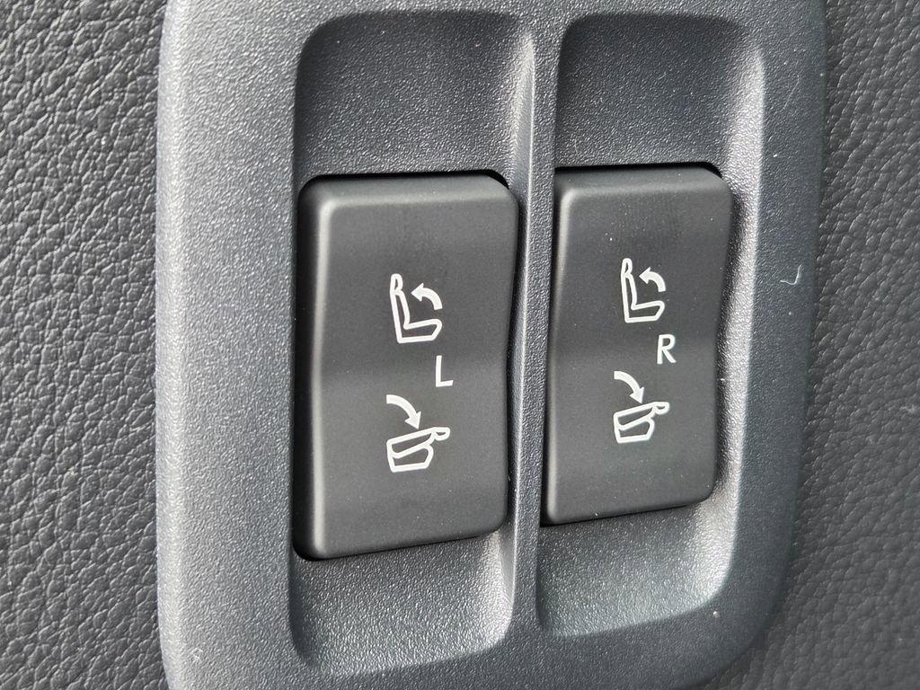 New 2026 Lexus TX 500h AWD image 29