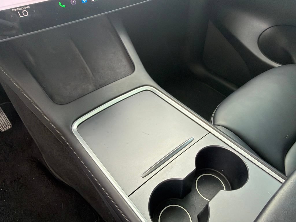 Used 2021 Tesla Model Y Long Range AWD/4WD image 20
