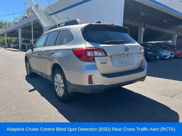 Used 2016 Subaru Outback 2.5i Premium AWD/4WD image 3