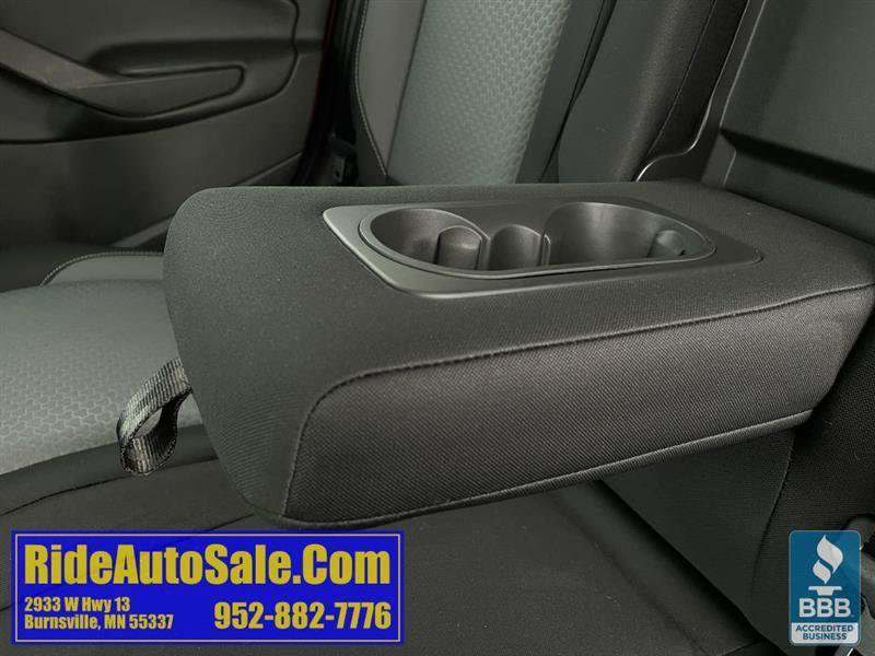 Used 2017 Ford Escape SE w/ Equipment Group 201A AWD/4WD image 37