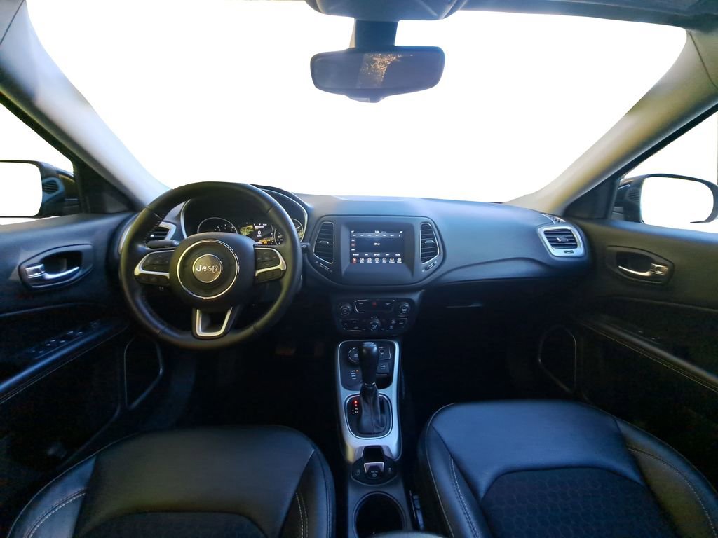 Used 2019 Jeep Compass Latitude image 17