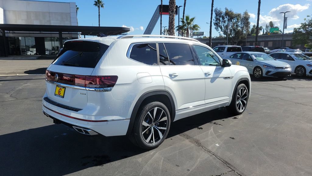 New 2026 Volkswagen Atlas SEL Premium R-Line image 3