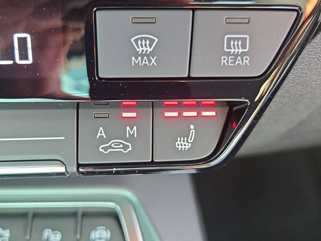 Used 2025 Audi A3 2.0T Premium w/ Convenience Package image 21