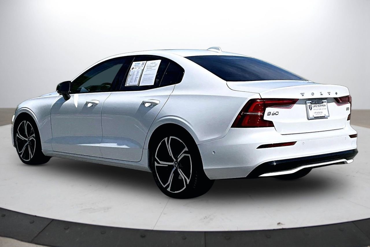 Used 2024 Volvo S60 B5 Plus w/ Climate Package image 7