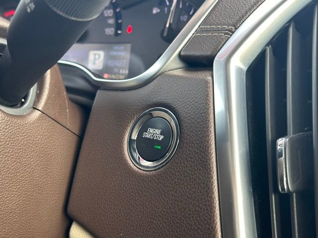 Used 2016 Cadillac SRX Luxury w/ Driver Assist Package FWD image 25