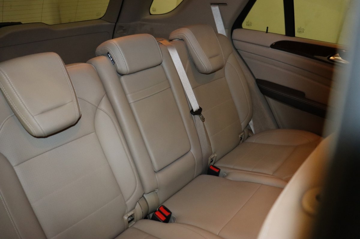 Used 2015 Mercedes-Benz ML 250 BlueTEC 4MATIC image 30