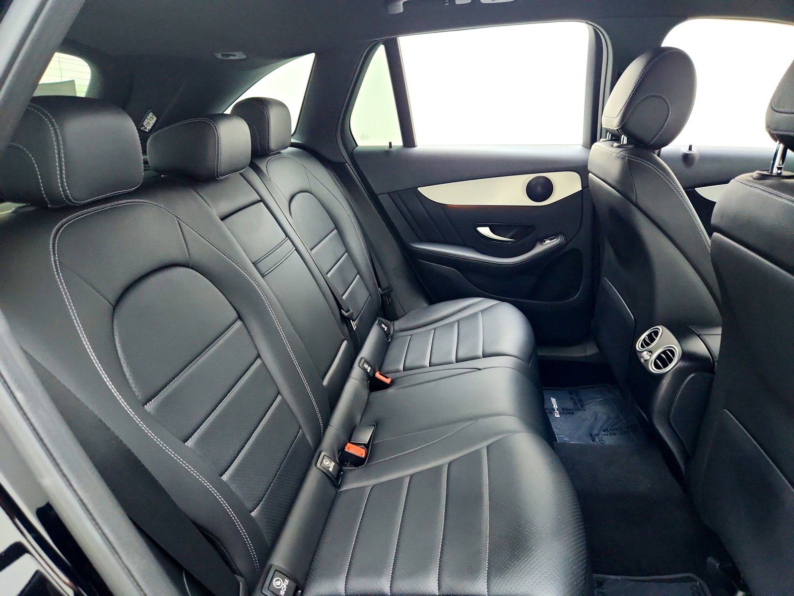 Certified 2022 Mercedes-Benz GLC 300 image 26