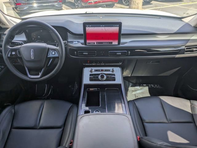 Used 2023 Lincoln Aviator 2WD image 16