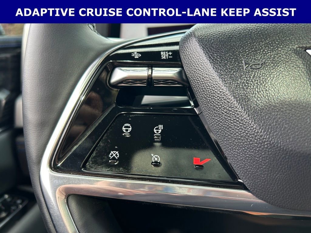 Used 2025 Cadillac Escalade IQ Sport 1 w/ Smart Trailering package image 17