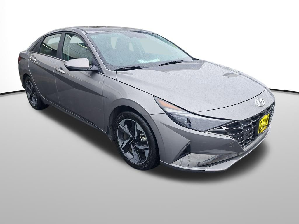 Used 2023 Hyundai Elantra Limited image 8
