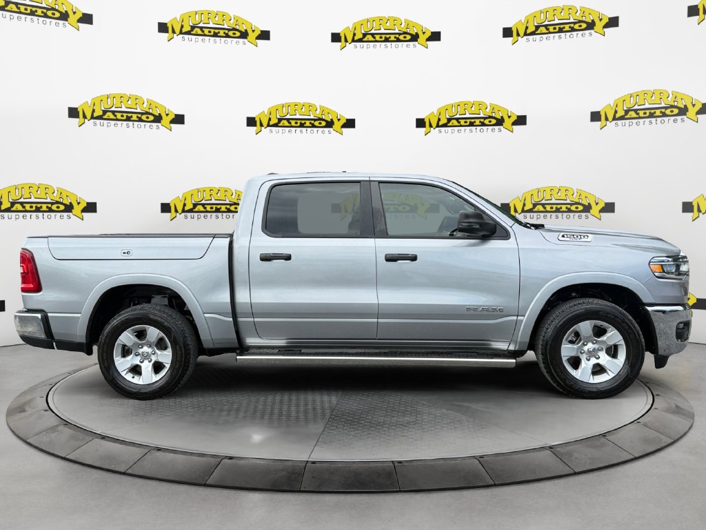Used 2025 RAM 1500 Big Horn AWD/4WD image 6