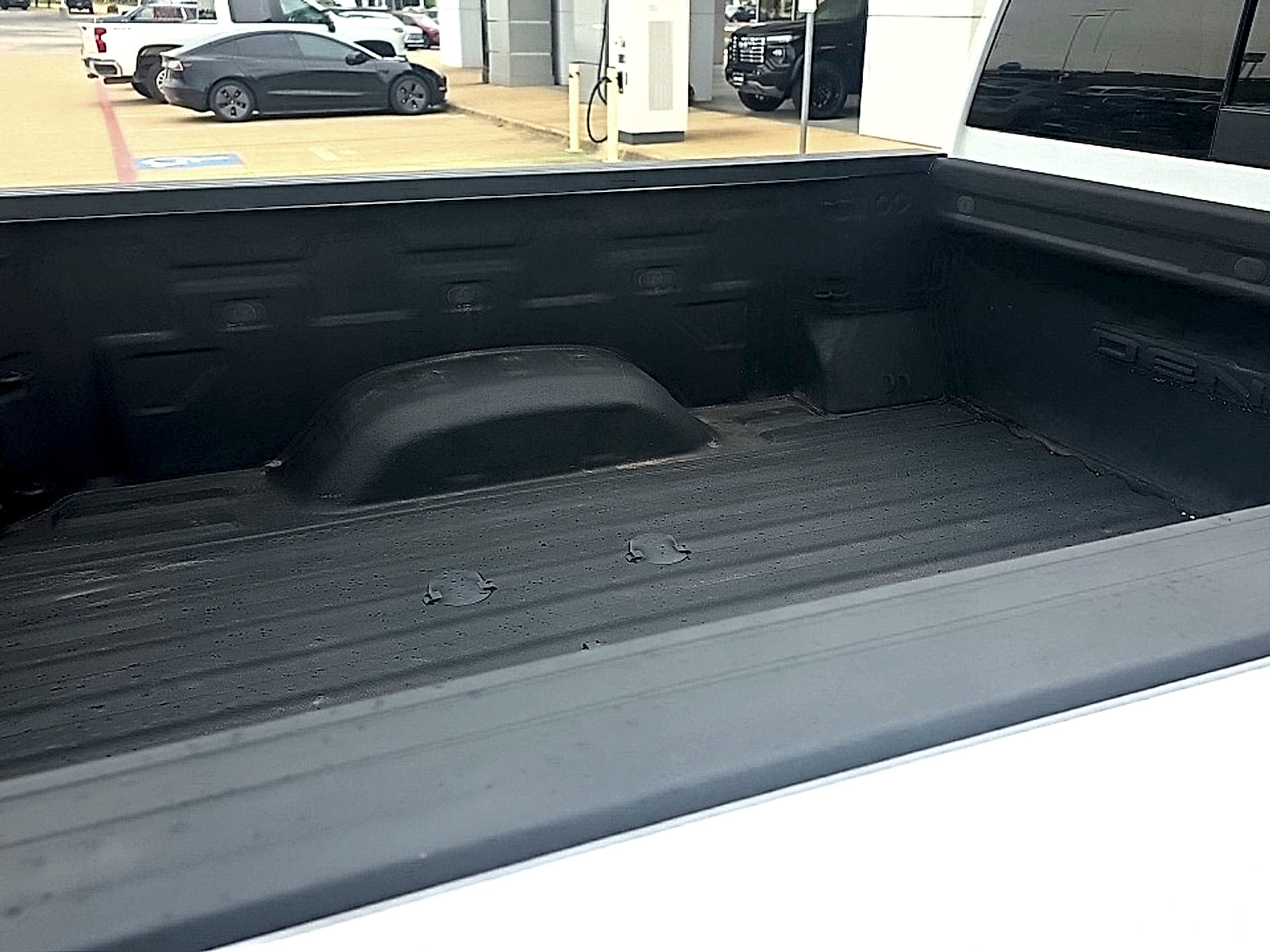Used 2020 GMC Sierra 2500 Denali w/ Denali Ultimate Package AWD/4WD image 5