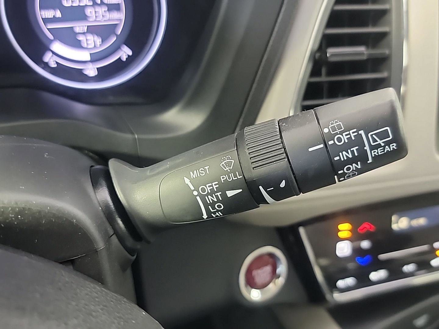 Certified 2017 Honda HR-V EX image 28
