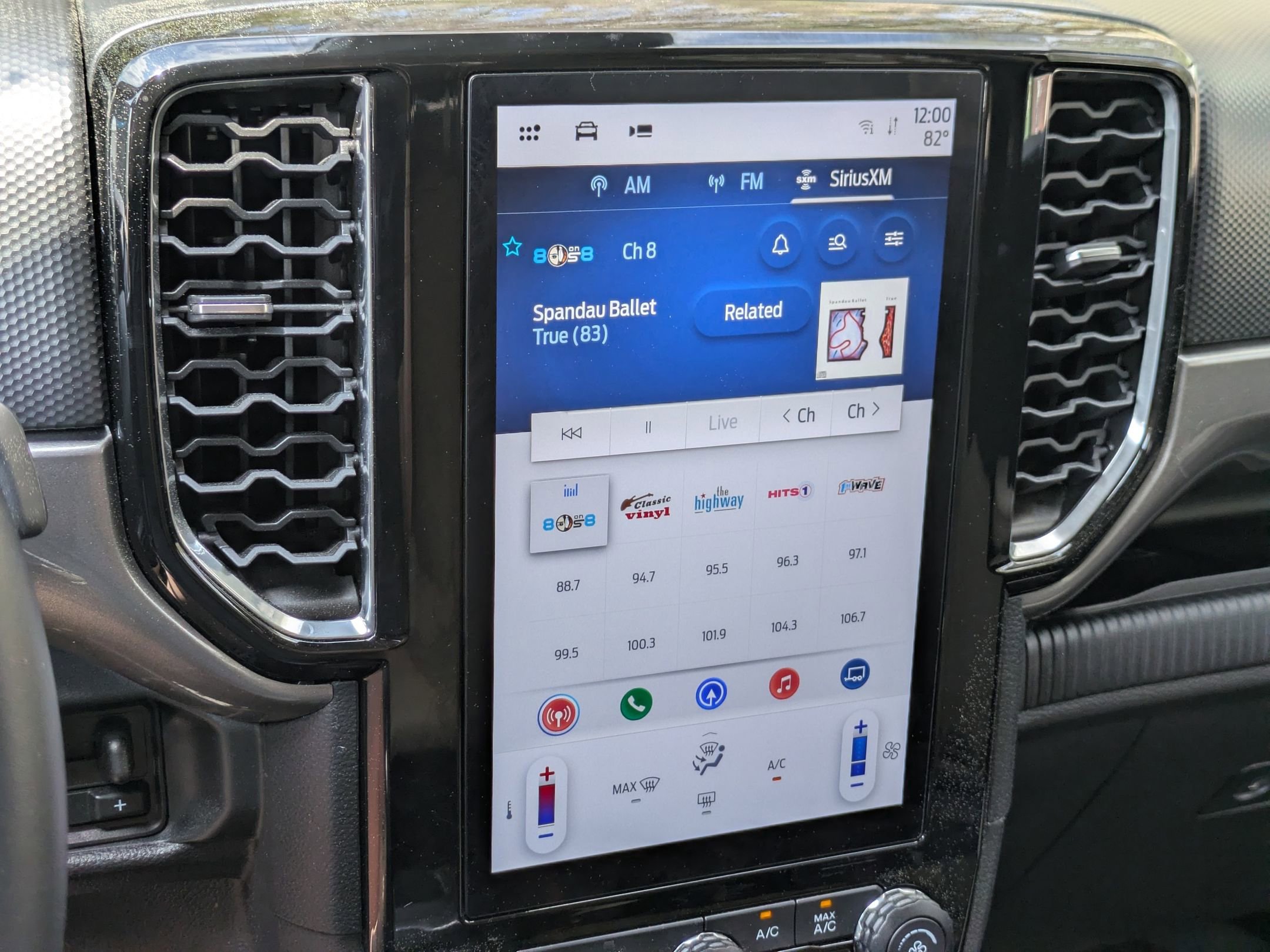 Certified 2024 Ford Ranger XLT AWD/4WD image 17