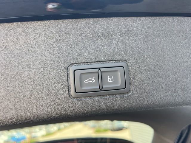 New 2026 Audi Q3 quattro 2.0T image 30