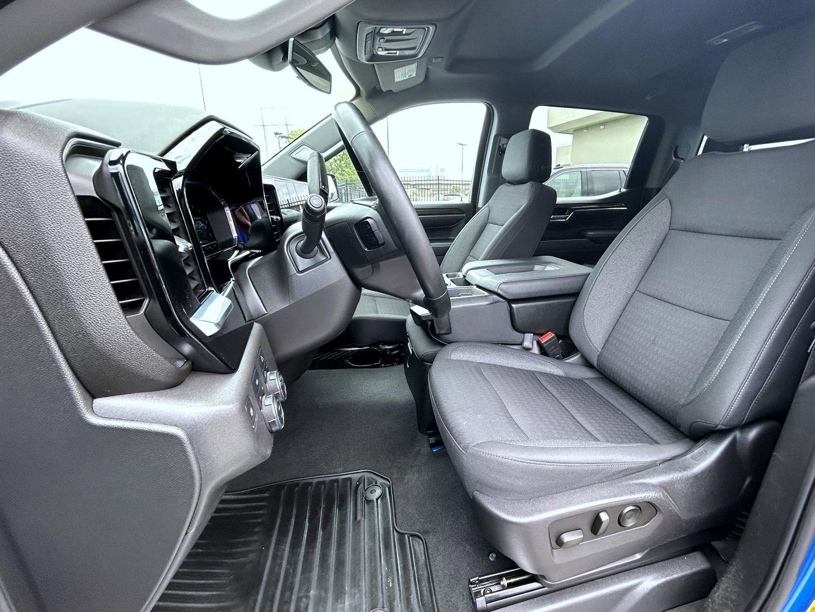 Certified 2023 Chevrolet Silverado 1500 RST image 10