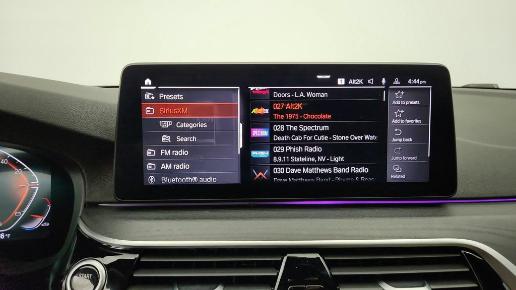 Used 2021 BMW 540i w/ Premium Package RWD image 18