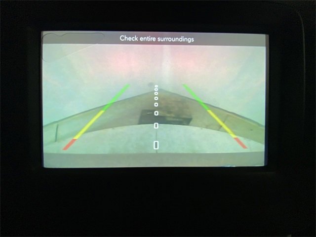 Used 2018 Jeep Renegade Latitude w/ Popular Equipment Group image 17