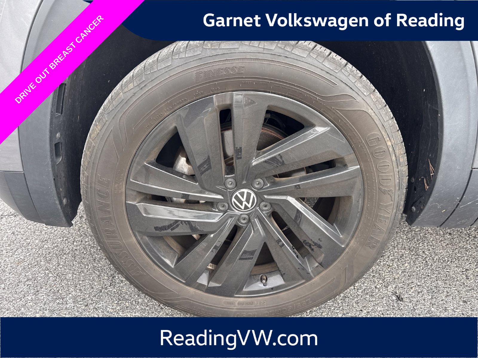 Certified 2023 Volkswagen Atlas Cross Sport SE w/ Panoramic Sunroof Package AWD/4WD image 10