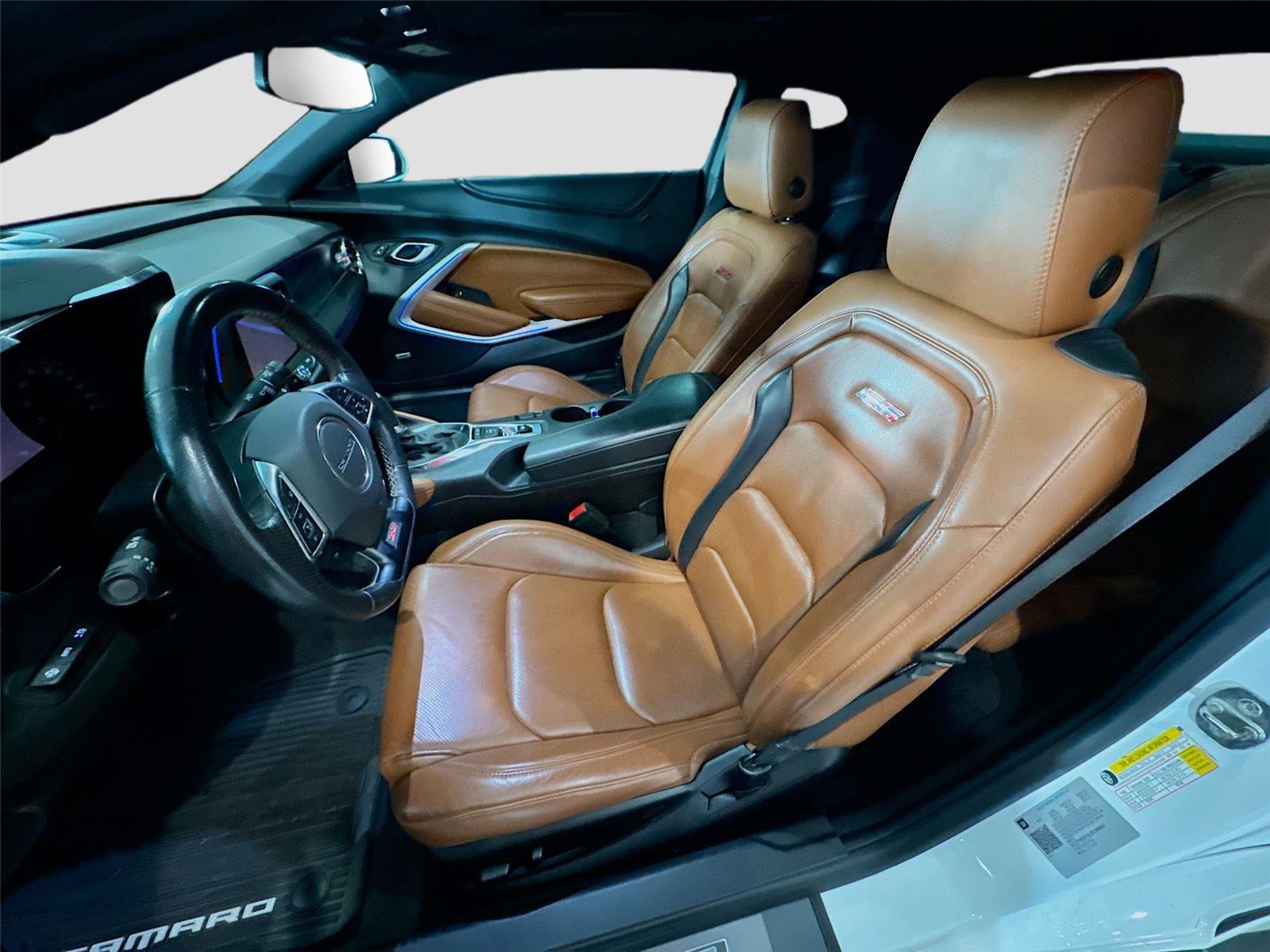 Used 2018 Chevrolet Camaro SS image 10