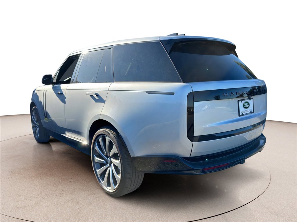 New 2025 Land Rover Range Rover SE image 5