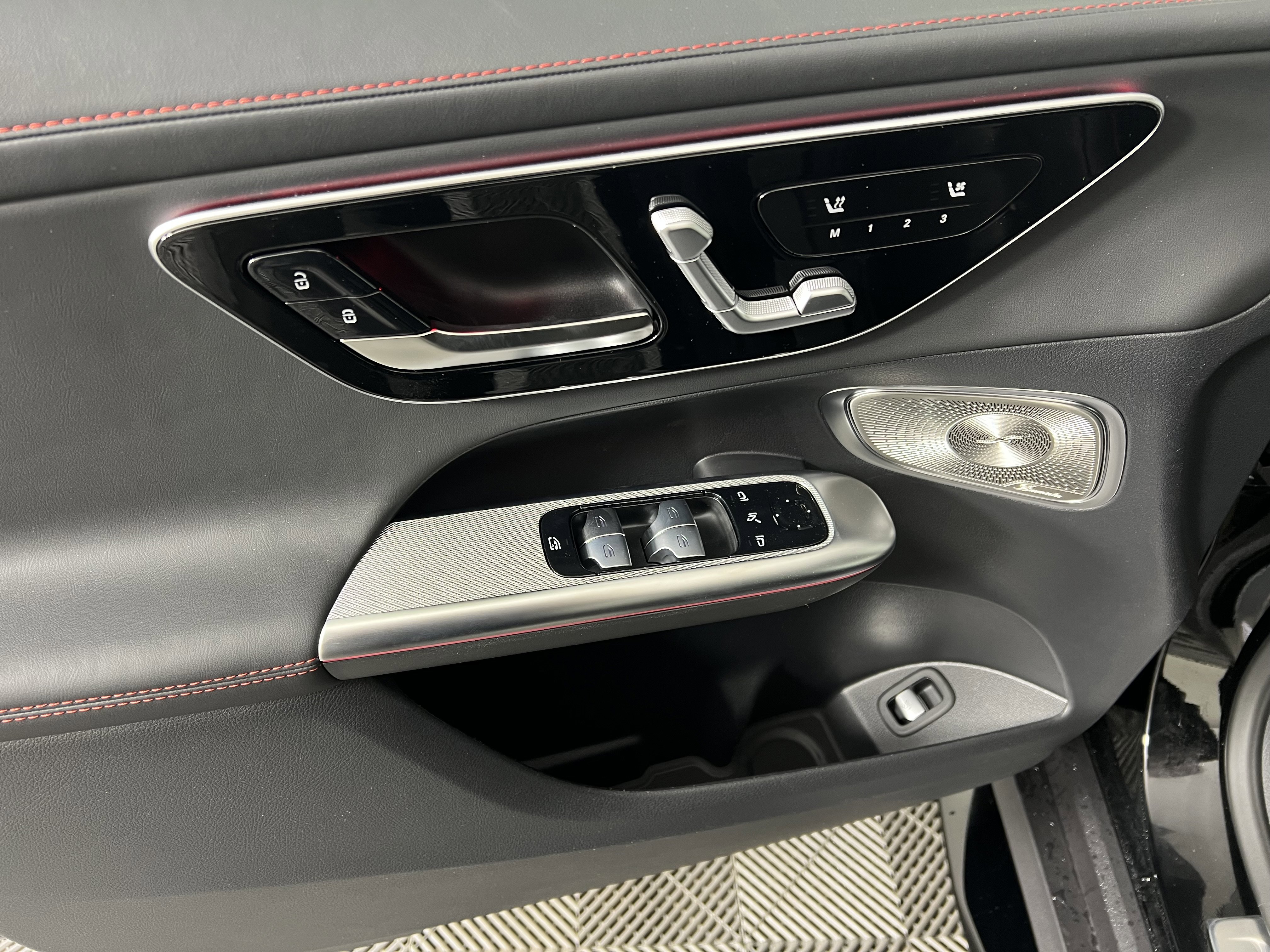 New 2026 Mercedes-Benz GLC 43 AMG 4MATIC Coupe image 19