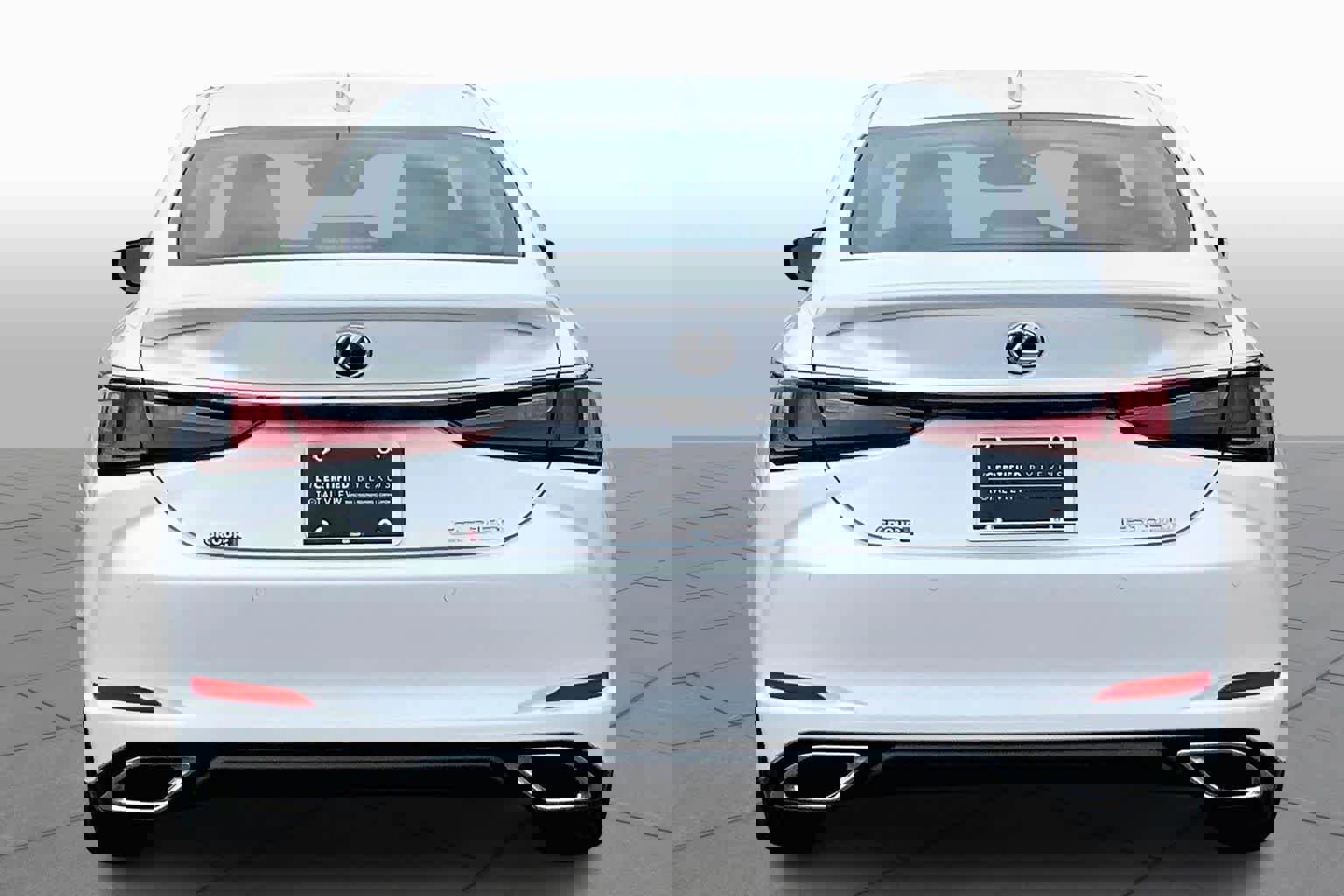 Certified 2025 Lexus ES 350 w/ Premium Package image 5