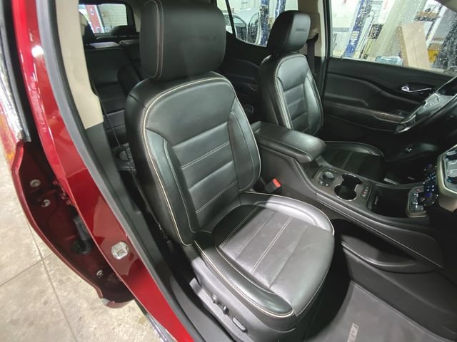 Used 2023 GMC Acadia Denali FWD image 28