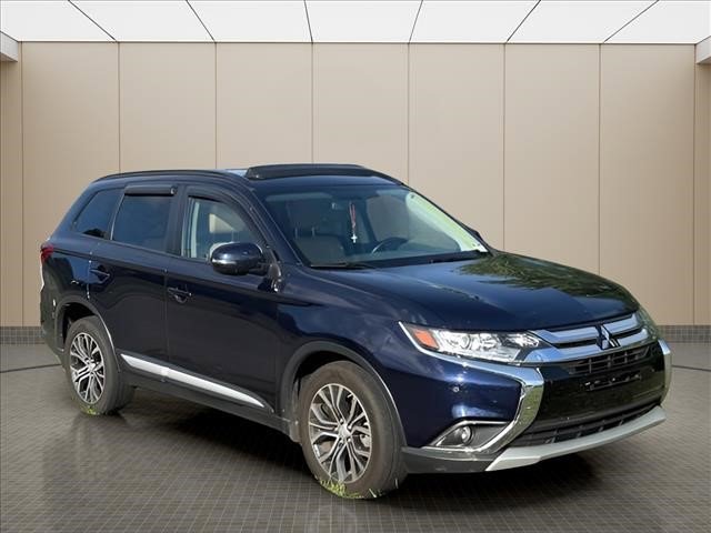 Used 2016 Mitsubishi Outlander SEL AWD/4WD image 8