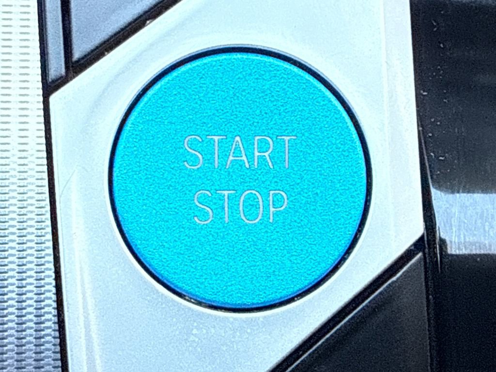 Used 2023 BMW i4 eDrive40 w/ M Sport Package image 54