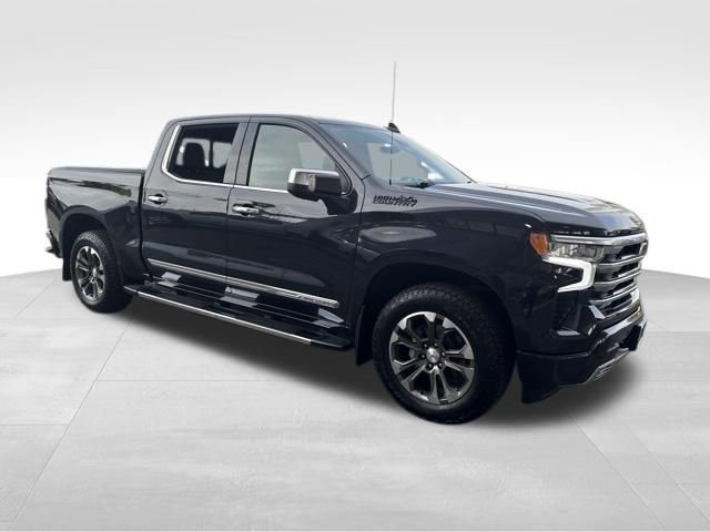 Used 2023 Chevrolet Silverado 1500 High Country w/ Technology Package image 7