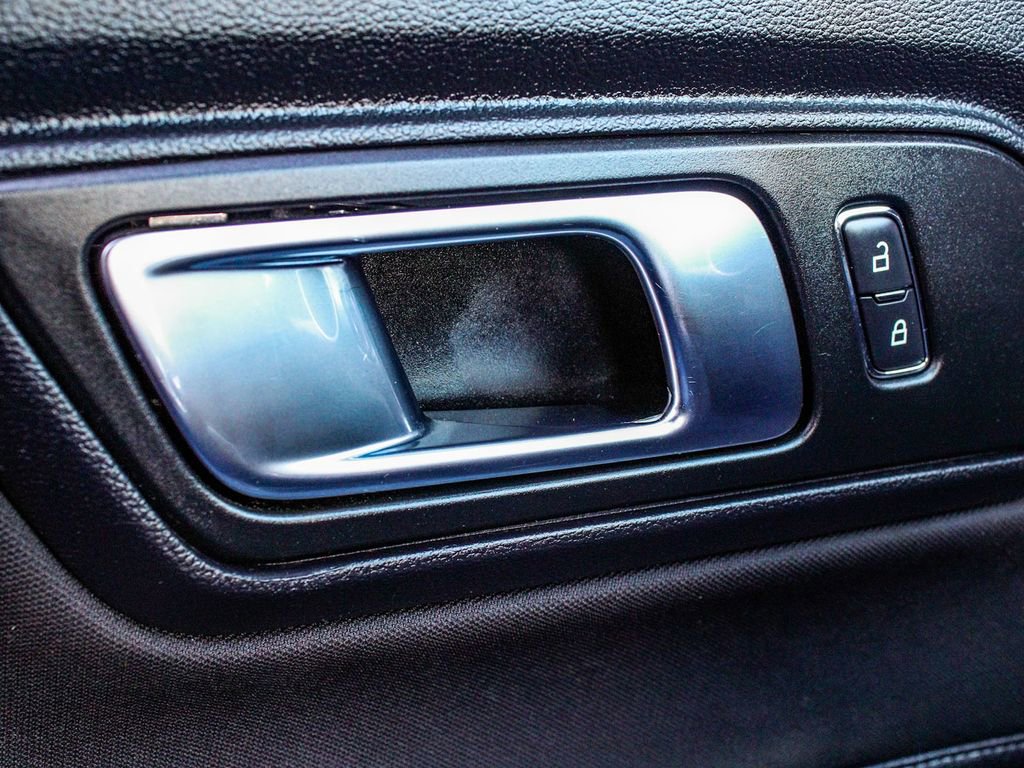 Used 2019 Ford Mustang GT w/ Ford Safe & Smart Package image 9