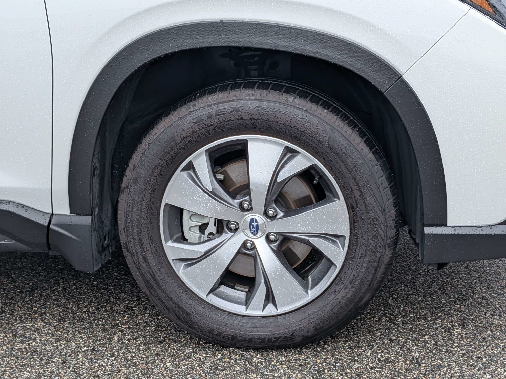 Certified 2025 Subaru Ascent Premium w/ Premium Package AWD/4WD image 11