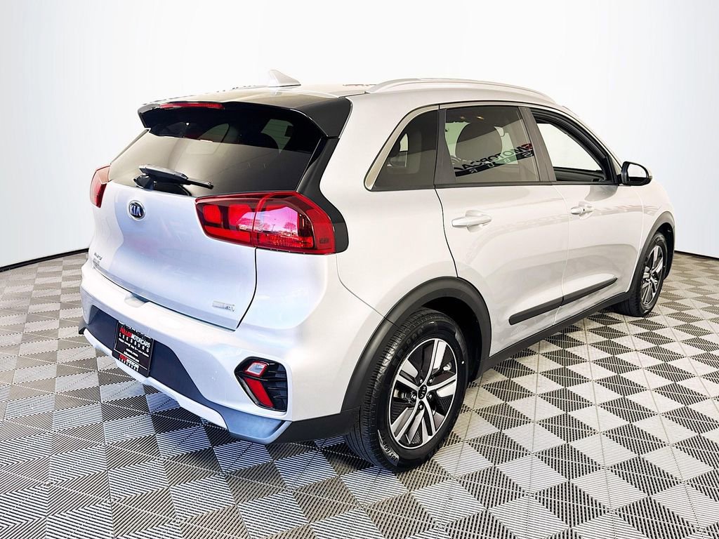 Used 2020 Kia Niro LXS image 7