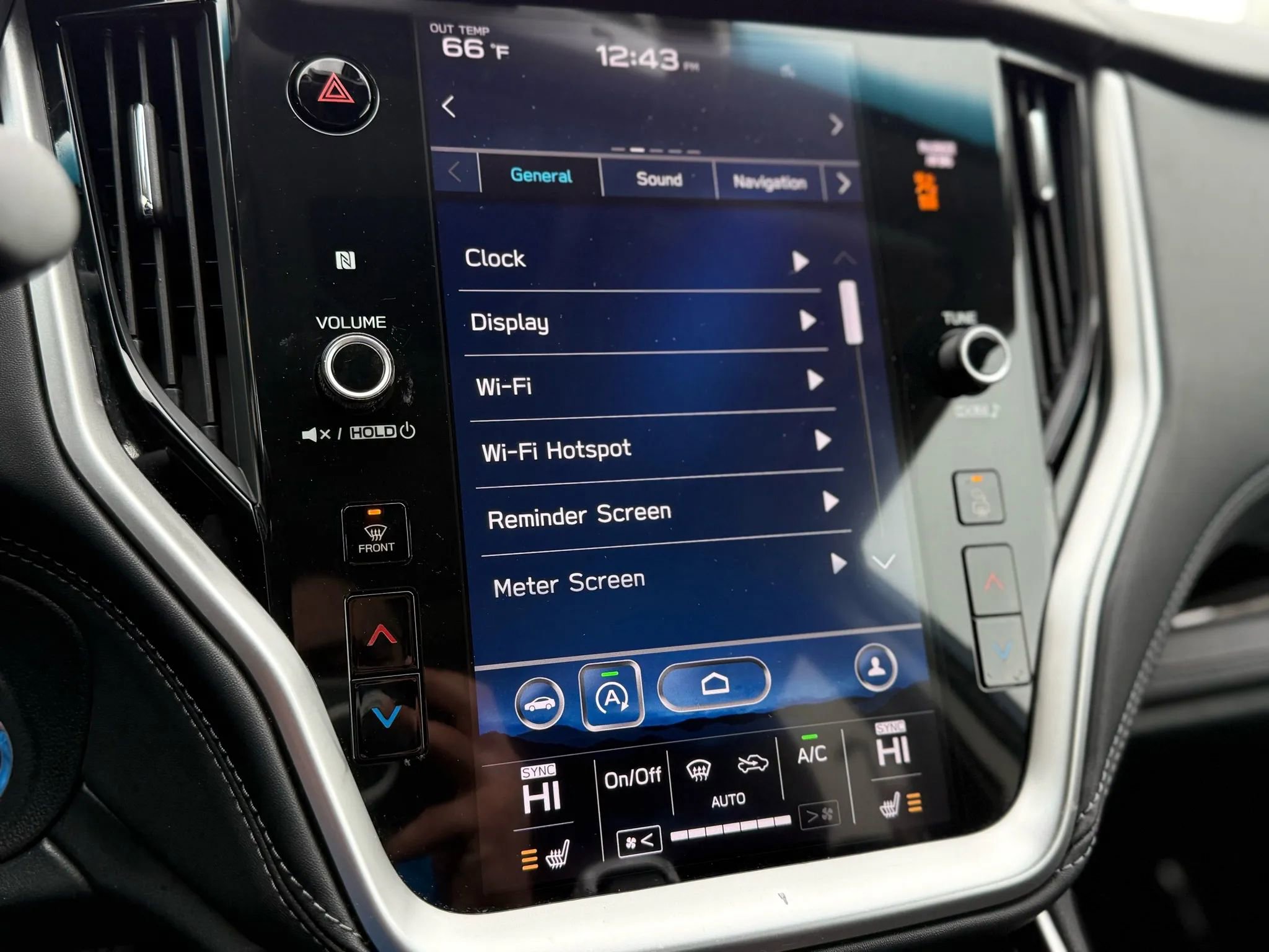 Used 2022 Subaru Outback Limited image 46